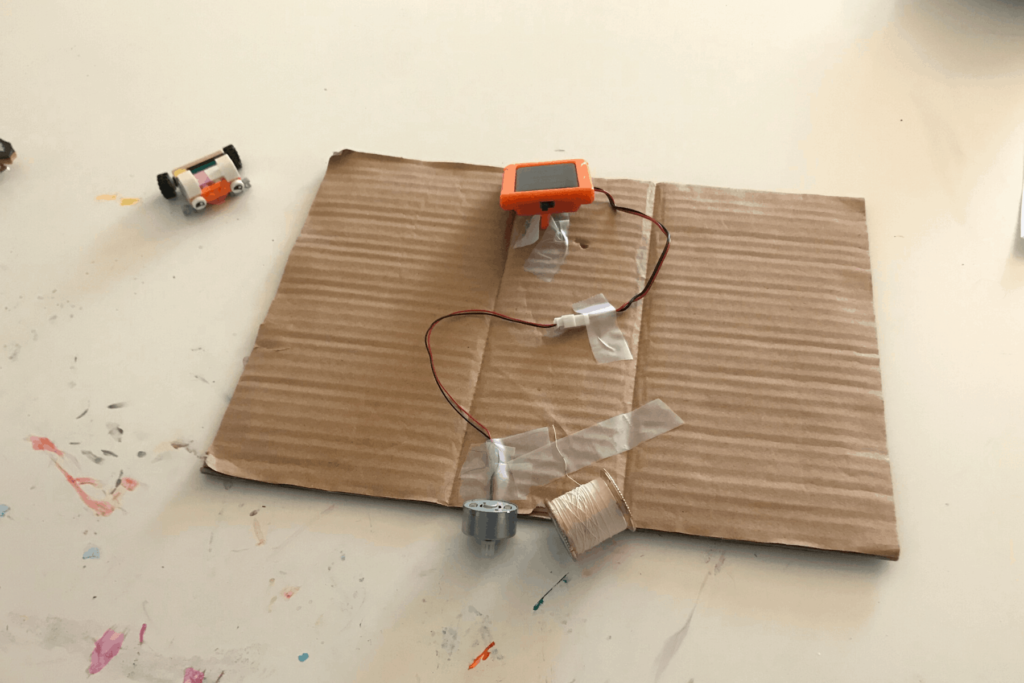 Kid entrepreneur invention, solar powered kite